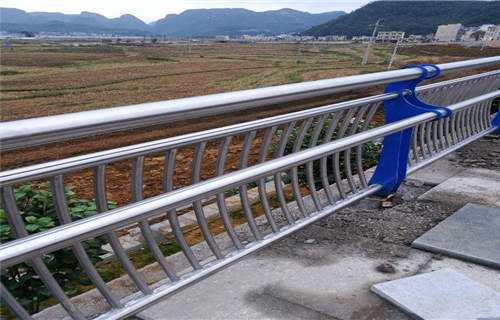 不锈钢桥梁护栏产品